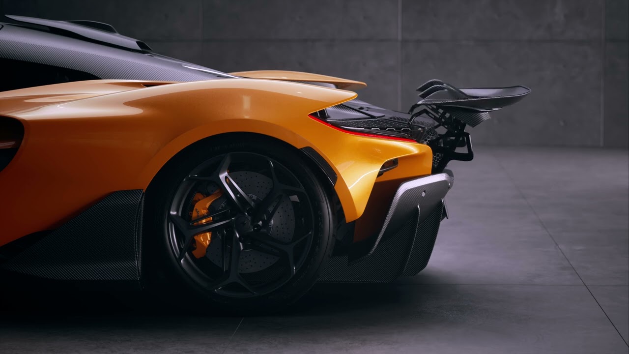 Gros plan sur les composants aérodynamiques mobiles de la McLaren W1, comme un aileron arrière déployé.