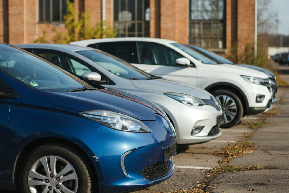 Voitures électriques d'occasion : l'alternative économique face à la crise énergétique
